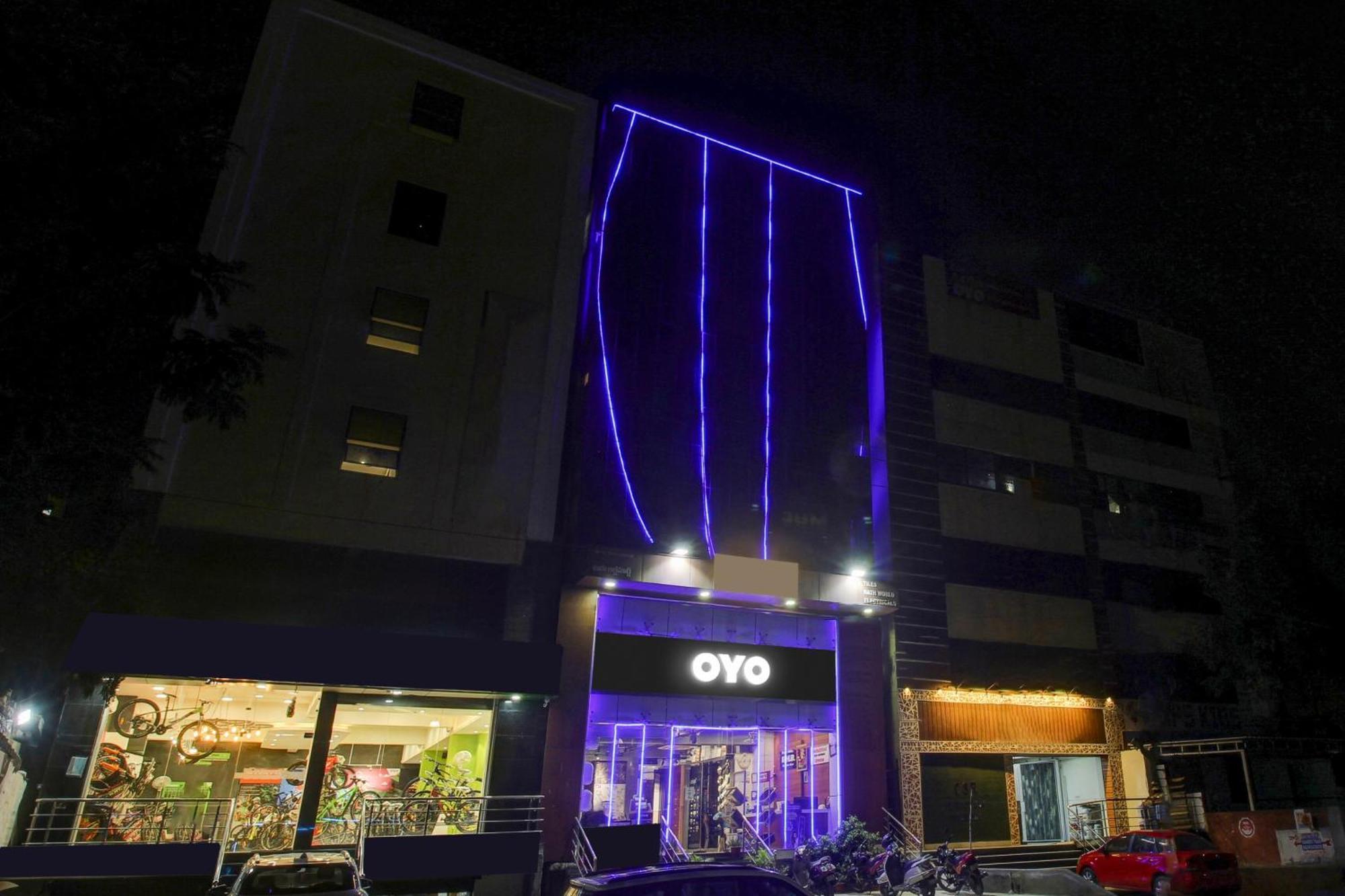 Collection O Galaxy Suites Hyderabad Eksteriør billede